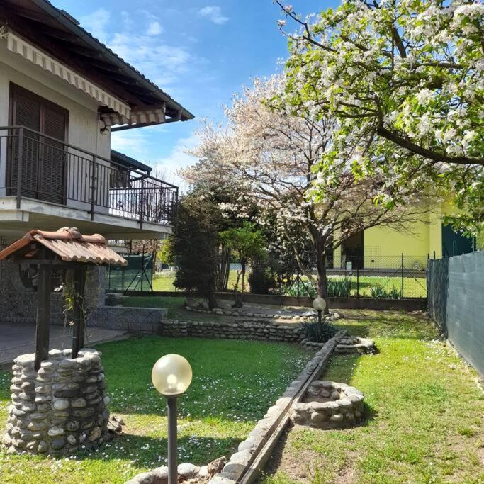 Il Vecchio Kiwi - House With Private Garden Villa Oleggio Castello Buitenkant foto