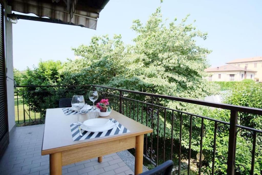 Il Vecchio Kiwi - House With Private Garden Villa Oleggio Castello Buitenkant foto